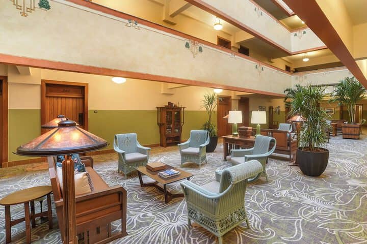 Hotel Interior 12 of 387