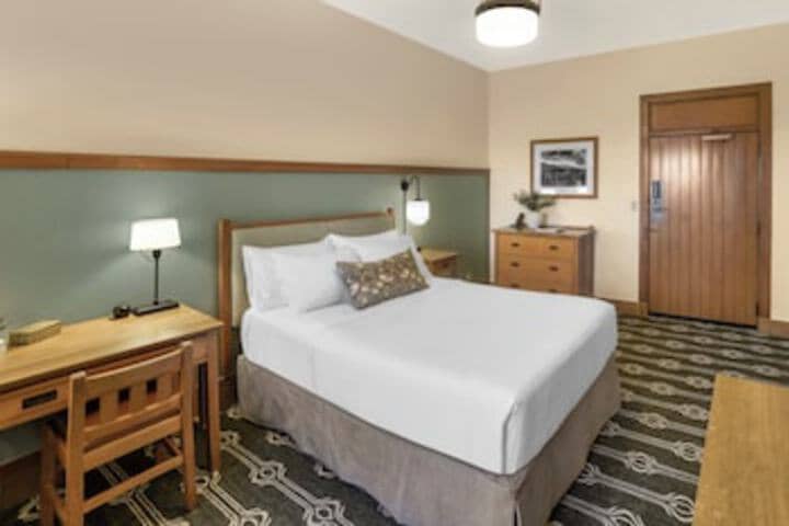 Room 115 of 387