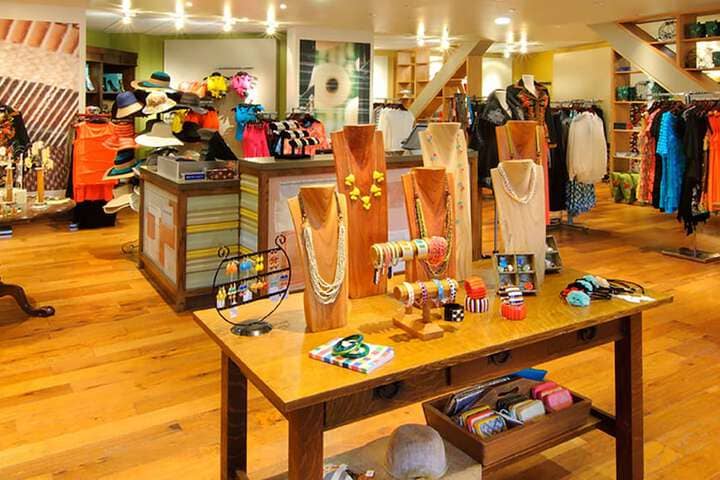Gift Shop 228 of 387