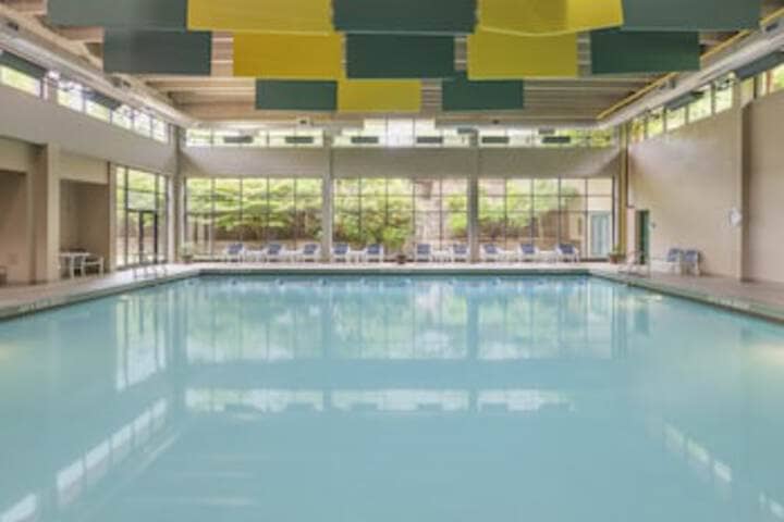 Pool 157 of 387