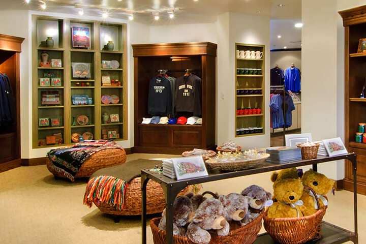 Gift Shop 231 of 387