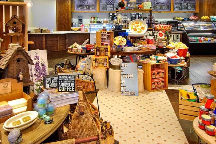 Gift Shop 222 of 387