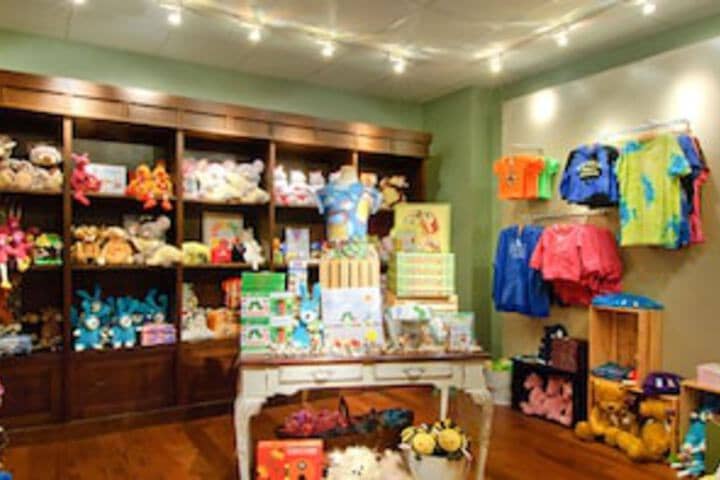 Gift Shop 217 of 387