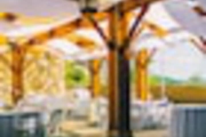 Ballroom/Hall 287 of 387